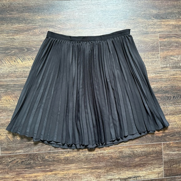 Jason Wu for Target Black Pleated Skirt 12 - Picture 3 of 6